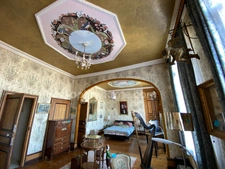 Très belle maison de  8 pièces CREPY (02)
