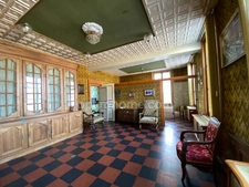 Très belle maison de  8 pièces CREPY (02)