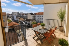 VICHY CENTRE (03) - A vendre - Dernier étage avec ascenseur – Terrasse – Garage