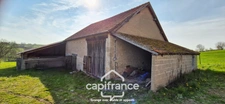 Avendre - Maison à rénover avec granges et terrain – Fort potentiel – Trézelles (03)