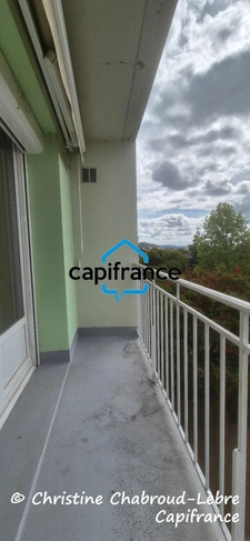 Appartement à vendre 2 pièces VICHY (03) + cave et garage