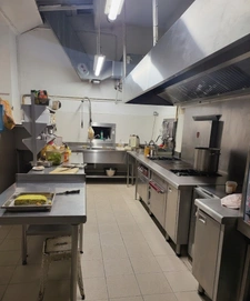 For Sale – Hotel** Restaurant – Bourbon-l'Archambault (03160)