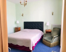 For Sale – Hotel** Restaurant – Bourbon-l'Archambault (03160)