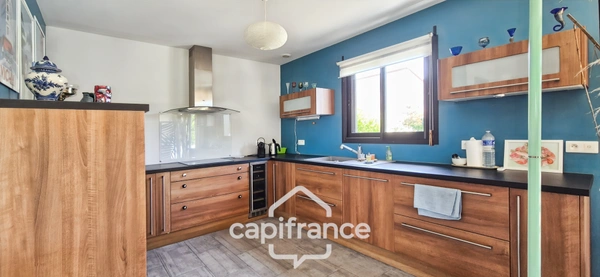 MAISON CONTEMPORAINE AVEC PISCINE et GARAGE – SANS VIS-À-VIS – BELLERIVE-SUR-ALLIER / 03