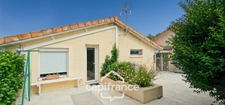 Maison plain-pied à vendre de 202 m² - BELLERIVE SUR ALLIER (03) - double garage / piscine 