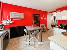 LE MONTET / 03 - Village house - 110 m² with garden