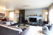 A vendre spacieuse maison 6 pièces alliant confort et sérénité à LAIGNEVILLE (60)