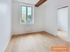 MOUY – SUPERBE APPARTEMENT T4 RÉNOVÉ – 80,40 m² – DPE B – 3 CHAMBRES – 2 STATIONNEMENTS