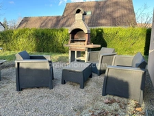 Maison individuelle – vie de plain-pied – 5 chambres + bureau, grenier aménageable et studio indépendant – Fort potentiel à Bazeilles (08), proche Belgique