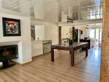 Maison familiale : 5 chambres, près de 80 m² de pièce de vie, une terrasse de 60 m² et un jardin de plus de 975 m² à Moulins-Saint-Hubert (55) Proche Belgique et Luxembourg