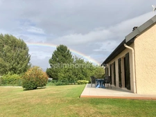 Belle maison familiale individuelle, 7pièces, 4 chambres, très soignée sur terrain paysager dans un cadre idyllique à VILLERS DEVANT MOUZON (08)