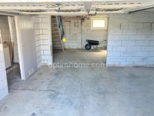 Maison individuelle rénovée – 2 chambres + bureau / chambre d’appoint – Jardin, garage et sous-sol complet – Charleville-Mézières