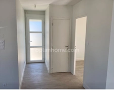 Maison individuelle rénovée – 2 chambres + bureau / chambre d’appoint – Jardin, garage et sous-sol complet – Charleville-Mézières