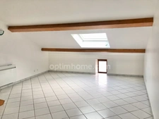 Spécial investisseurs !! Immeuble de rapport à vendre MOUZON (08) proche de la Belgique