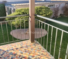 Coup de cœur – Maison de ville élégante et lumineuse avec 3 chambres, jardin, garage et sous-sol à Carignan (08110), 10 min de la Belgique