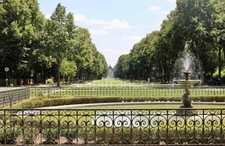 A haven of peace in the PARK, 15 minutes walk from the train station: Family home, 259 m²