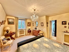 A haven of peace in the PARK, 15 minutes walk from the train station: Family home, 259 m²