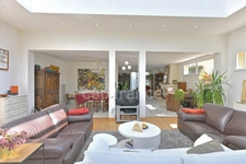 Maison à vendre 7 pièces LE MESNIL LE ROI (78)