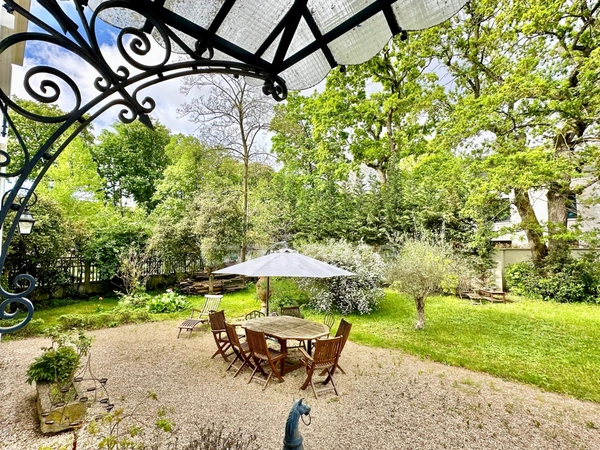 Parc de MAISONS LAFFITTE - Maison de famille de collection