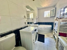 Maison de famille 136 m2 sur Jardin paysager 301 m2