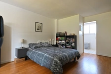 Maison à vendre 7 pièces LE MESNIL LE ROI (78)