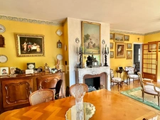ST GERMAIN house of 210 m² 5 minutes from the International High School