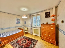 A haven of peace in the PARK, 15 minutes walk from the train station: Family home, 259 m²