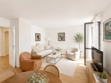 Bel Appartement avec terrasse au cœur de ville proche de tout.