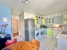 Beautiful apartment with terrace in the heart of the city, close to everything.
