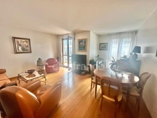 Beautiful apartment with terrace in the heart of the city, close to everything.