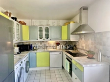 Beautiful apartment with terrace in the heart of the city, close to everything.