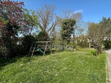 Landscaped land for sale in Sartrouville 