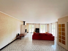 Maison à vendre 7 pièces  (86)