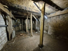 Immeuble d'habitation avec boutique à vendre NIORT (79)