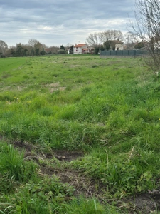 Terrain de 1203m² à 37 773€ HAI, Lot 3 FRONTENAY ROHAN ROHAN (79)