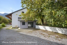 Maison Studio de 35m2 + T3 de 72m2 + T3 de 80m2