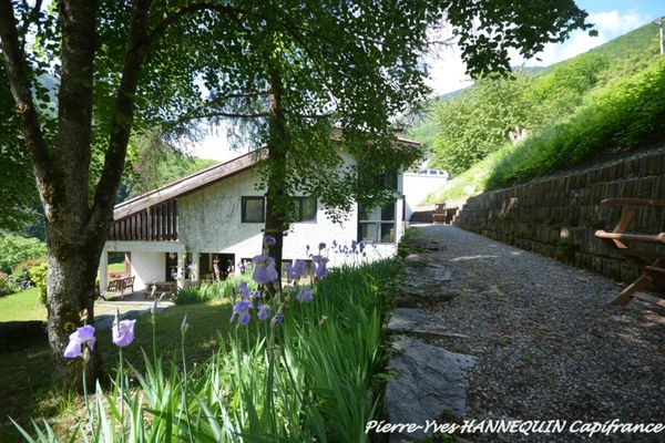 Maison d'architecte 15 pièces SALINS LES THERMES (73)