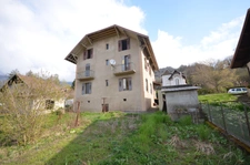 Maison à fort potentiel à Ugine – Idéal investisseur ou projet locatif