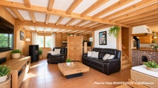 Chalet avec vue panoramique, piscine chauffée et T2 indépendant