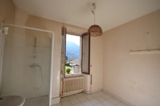Maison à fort potentiel à Ugine – Idéal investisseur ou projet locatif