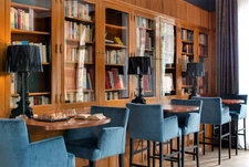 Château, installation équestre (haras) à vendre au coeur du bocage bourbonnais - Maison de gardien, club house, maison des cavaliers, boxes, écuries - Terrain de 40 hectares