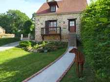 Dpt Creuse (23), à vendre proche Crozant maison de 3 chambres de 136 m2, véranda, garage, piscine, gîte de deux chambres - Terrain  6375m2