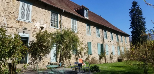Dpt Creuse (23), à vendre FELLETIN propriété de 580 m2 - Dépendances - Terrain de 1ha 5841 