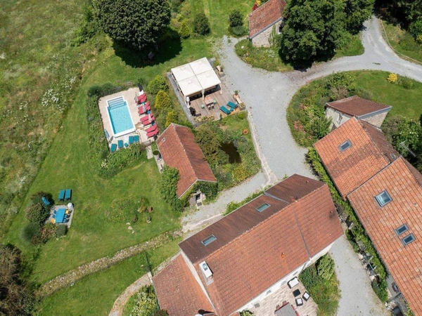 Dpt Creuse (23), à vendre Saint Vaury propriété de 35 pièces  - Piscine - Terrain 1,10 ha