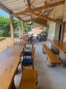 Château and equestrian facilities (stud farm) for sale in the heart of the Bourbonnais countryside - Caretaker's house, clubhouse, riders' house, stalls, stables - 40 hectares of land
