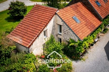 Creuse department (23), for sale in Saint Vaury: 35-room property - Swimming pool - 1.10 ha of land
