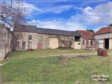 Dpt Creuse (23), a vendre Saint Vaury Corps de ferme à rénover - Terrain 6535 m2