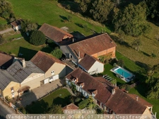 Dpt Indre (36), à vendre proche de LA CHATRE propriété de 154 m² et plus de 900 m2 de dépendances -  Piscine - Terrain de 1,88 Ha 