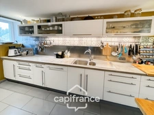 Creuse department (23), for sale in Saint Vaury: 35-room property - Swimming pool - 1.10 ha of land