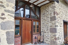 Dpt Creuse (23), à vendre proche Crozant maison de 3 chambres de 136 m2, véranda, garage, piscine, gîte de deux chambres - Terrain  6375m2